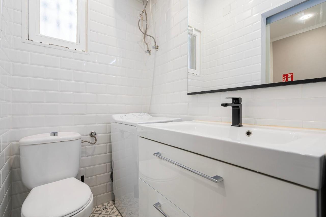 Rodas Apartment Madrid Bagian luar foto